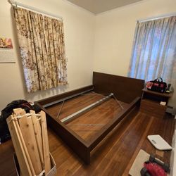 Queen Bedframe