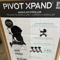 Pivot Xpand stroller brand new