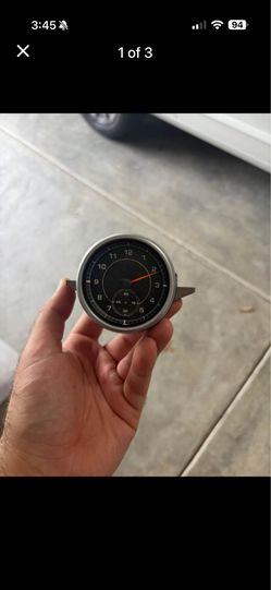 Porsche sport chrono clock