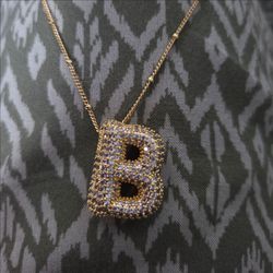 Cadenita letra b en acero inoxidable/ necklace