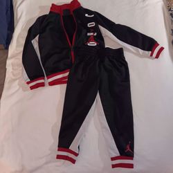Boys 2T Athletic attire