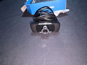 Adesso CyberTrack H4 Webcam
