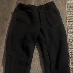 Nike Tech Jogger Pants