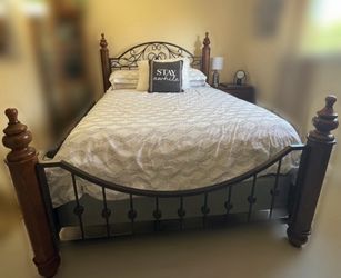 Ashley Furniture Wyatt Bedroom Set