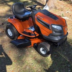 2020 Husqvarna YTH18542 42" Deck Delivery Available 