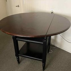Circle Table - Dining Room or Living Room