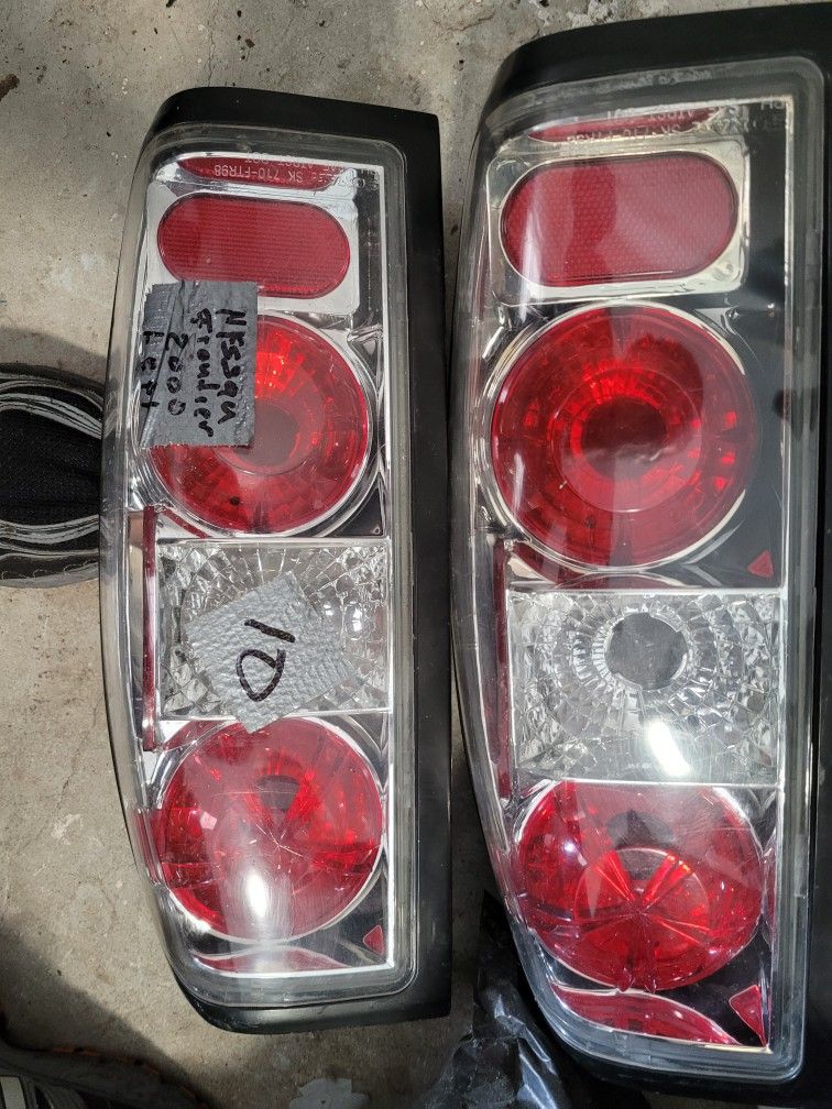 Luces Traceras Para Nissan