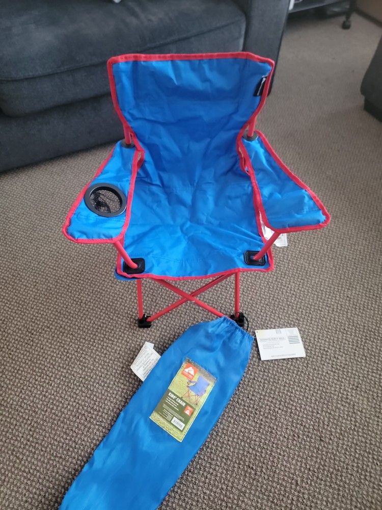 New Kids Chair W/cup holder ** In Cicero 