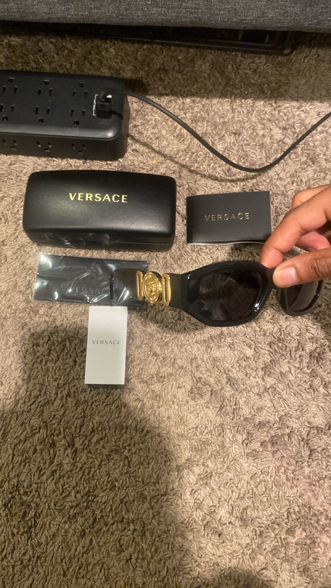 MEDUSA BIGGIE SUNGLASSES