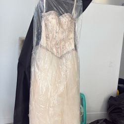 Quinceañera Dress Size 10  By Morí Lee