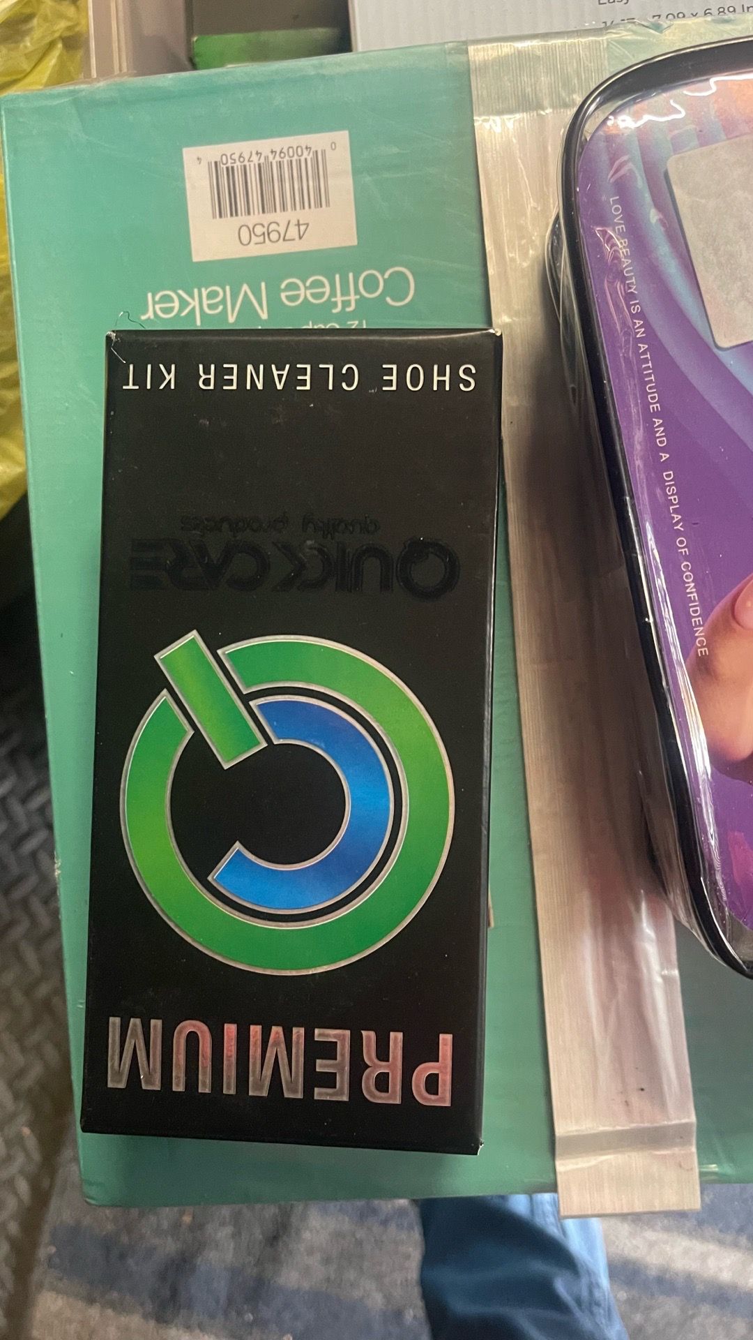 Shoe cleaner