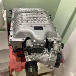 Hellcat Supercharger 