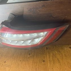 Tail Panel  Right Side Light For Ford Edge 2016