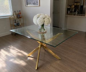 Modern dining table