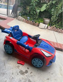Spider-Man super car