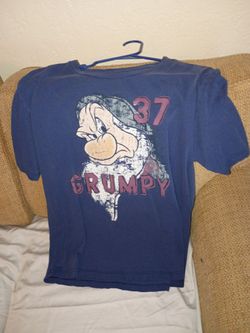 Ladies grumpy T shirt size large good condition cash only
