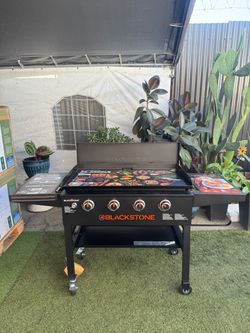 Blackstone Omnivore 4-Burner Outdoor Flat Top Griddle
