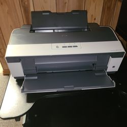 Epson WorkForce 1100 Wide Color Inkjet Printer WORKS LIKE NEW
