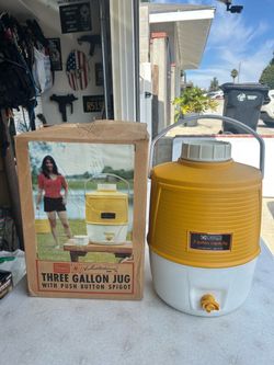Sears Ted Williams 3 Gallon Jug with Spigot