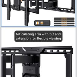 Full motion TV mount