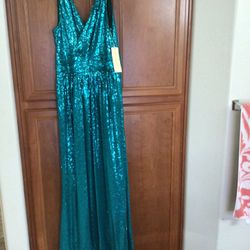 Beautiful Prom/Formal gown - Brand New w/tag