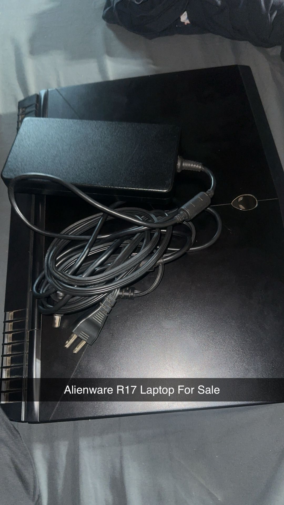 Alienware R17 Gaming Laptop
