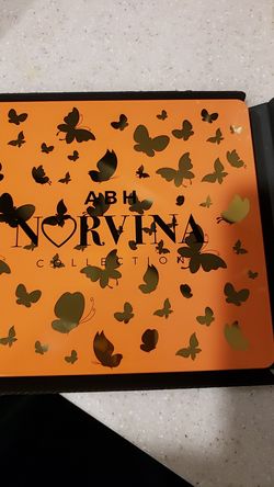 Anastasia Norvina volume 3 pallet brand new