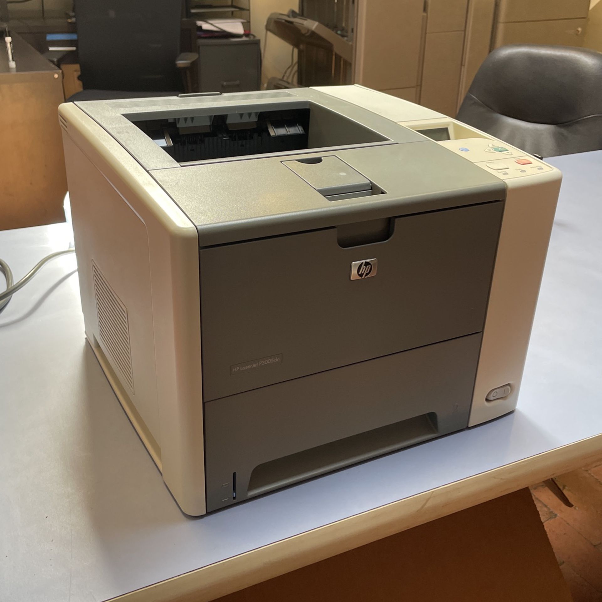 HP LaserJet P3005dn B/W Laser printer - 35 ppm - 600 sheets