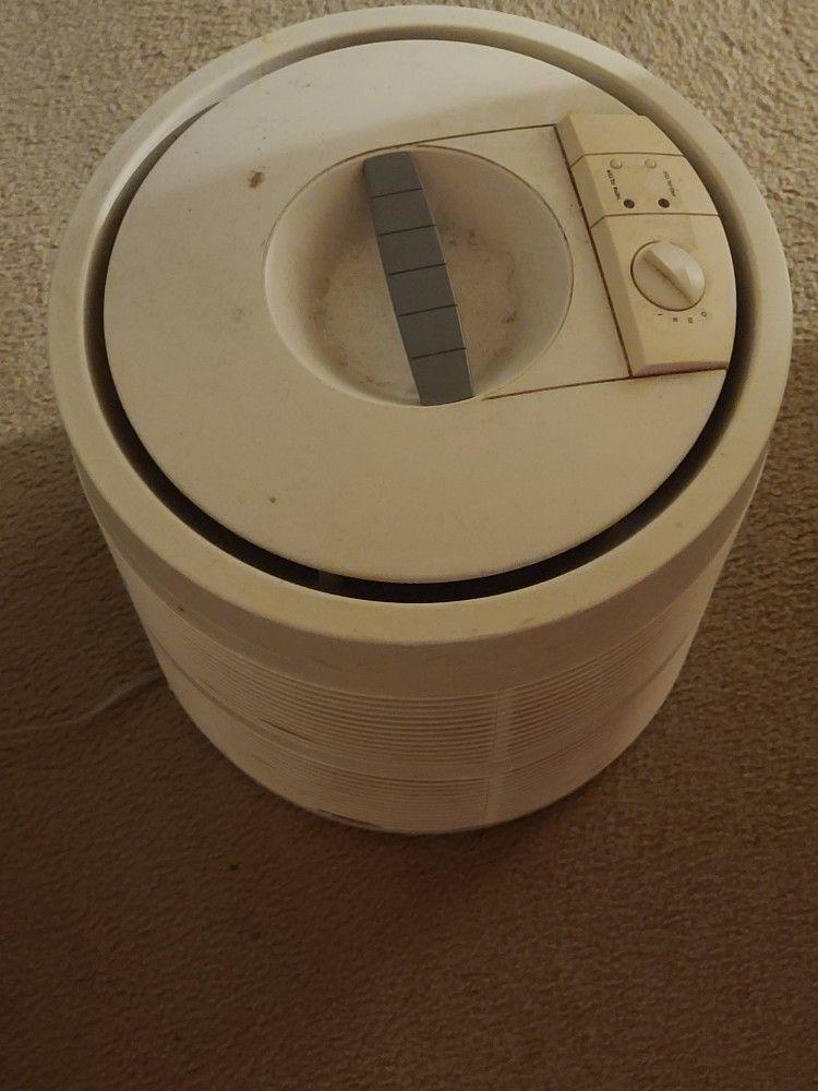 Honeywell HEPA Air Cleaner Model 50250