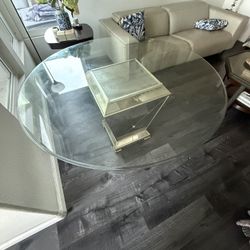 Z Gallerie Styled Circular Glass Dining Table 60”