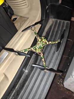 Snaptain SP700 4k GPS drone