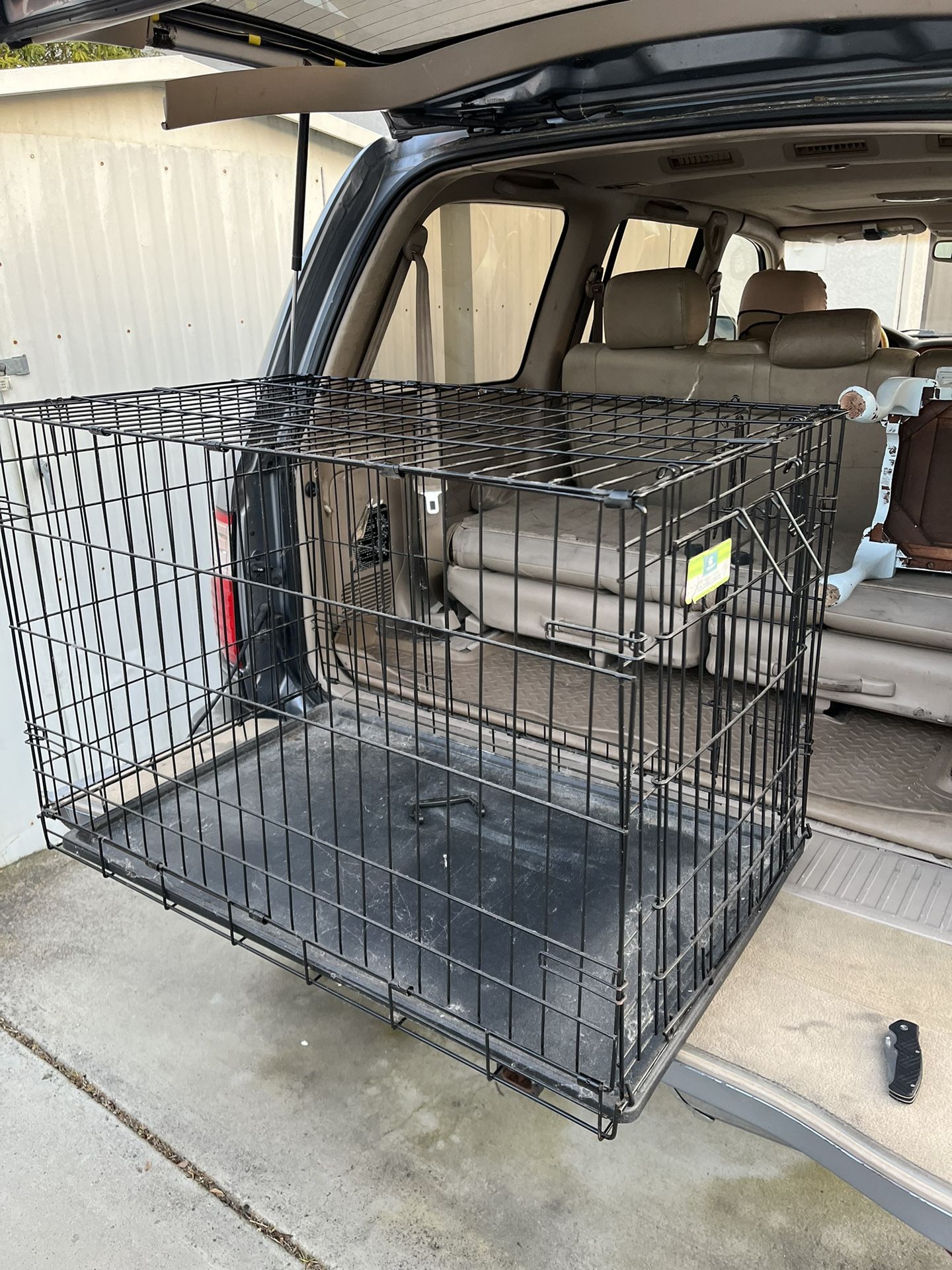 Dog Crate, Collapsible