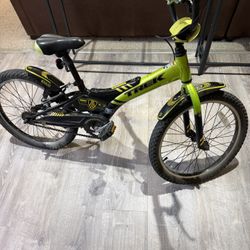 Kids Trek Jet Twenty BMX Bike 