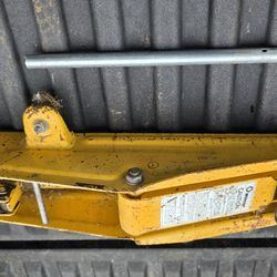 car jack