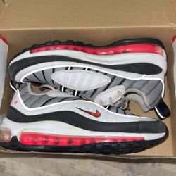 NIKE AIRMAX 98 SIZE 7.5 W