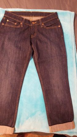 Cute Capri Levi's Jeans