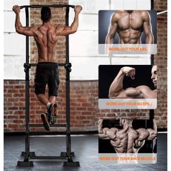 Pull Up & Dip Power Tower and 300 lb. User Capacity   	