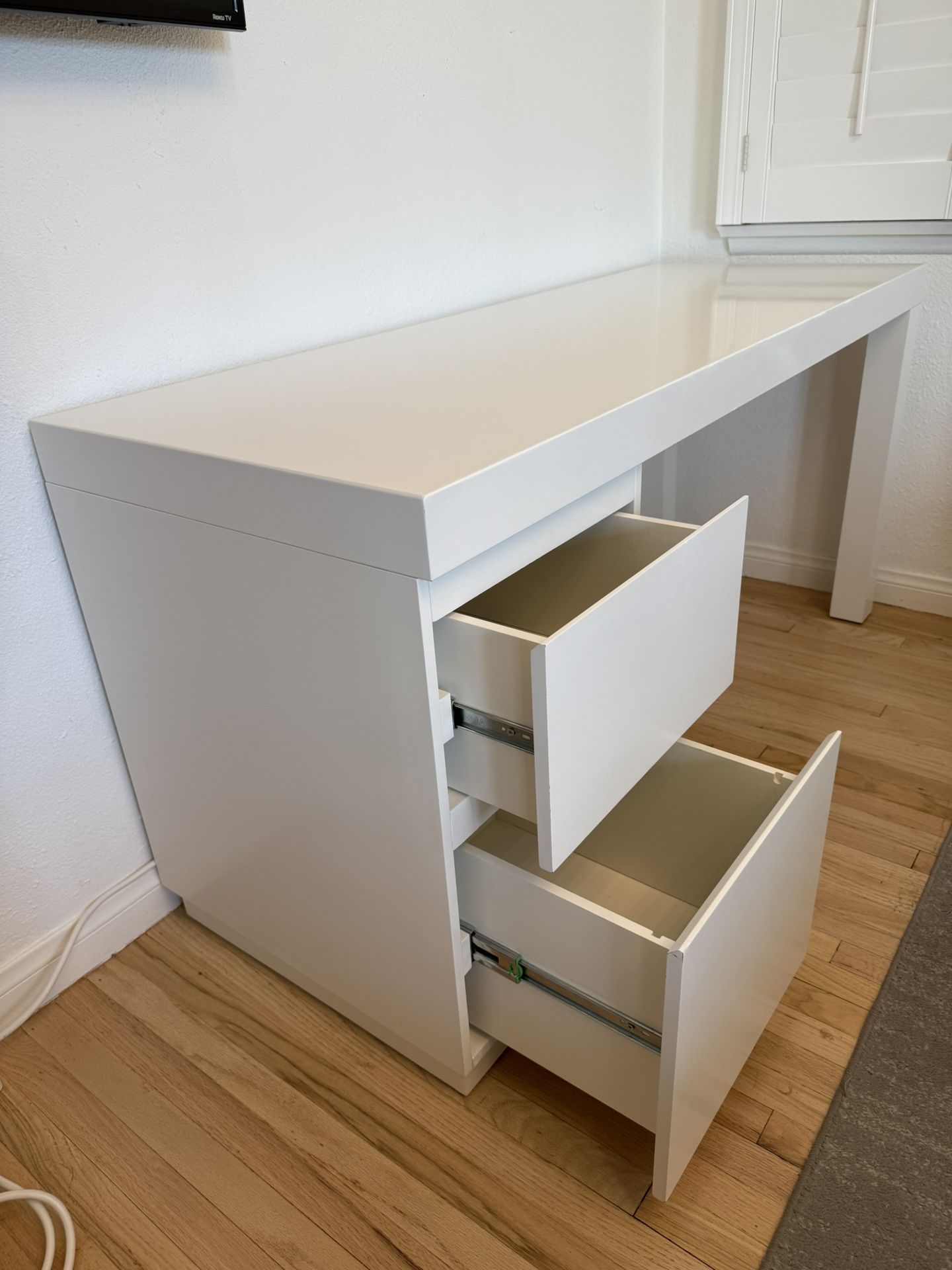 West Elm Parsons File Cabinet Desk -62” Very Good Condition