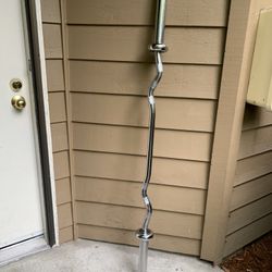 Olympic Curl Bar - Heavy Duty - 33 Pounds 