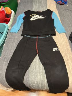 Boys Nike Set