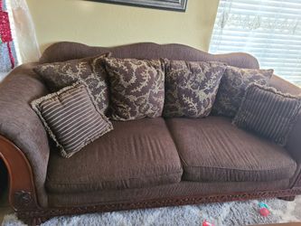2 sofas and love seat set