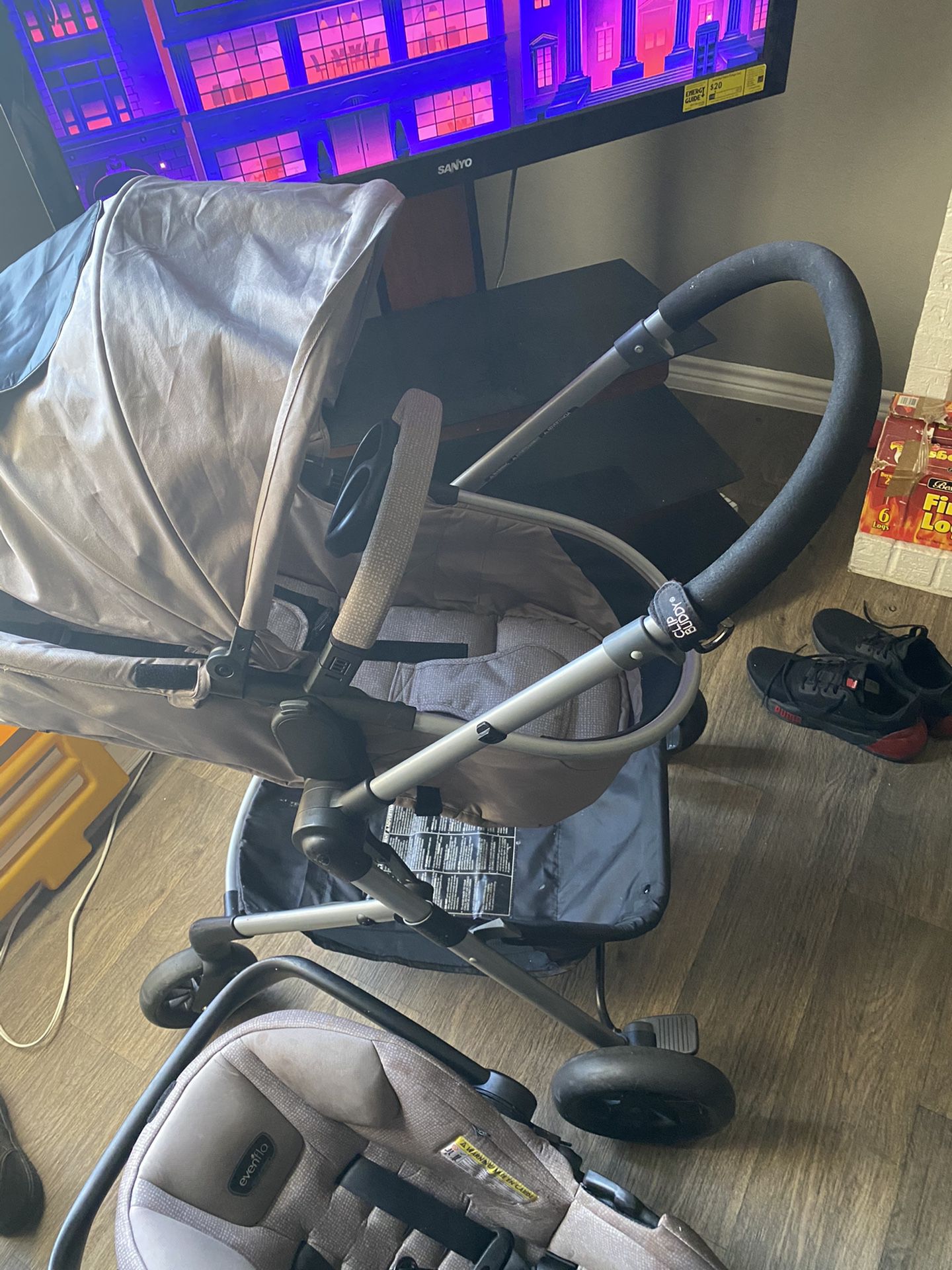 Even flow stroller and car sit