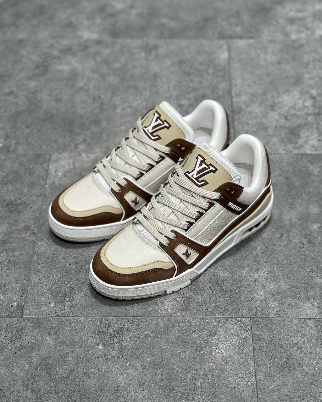 Louis Vuitton Trainer Sneakers Brown