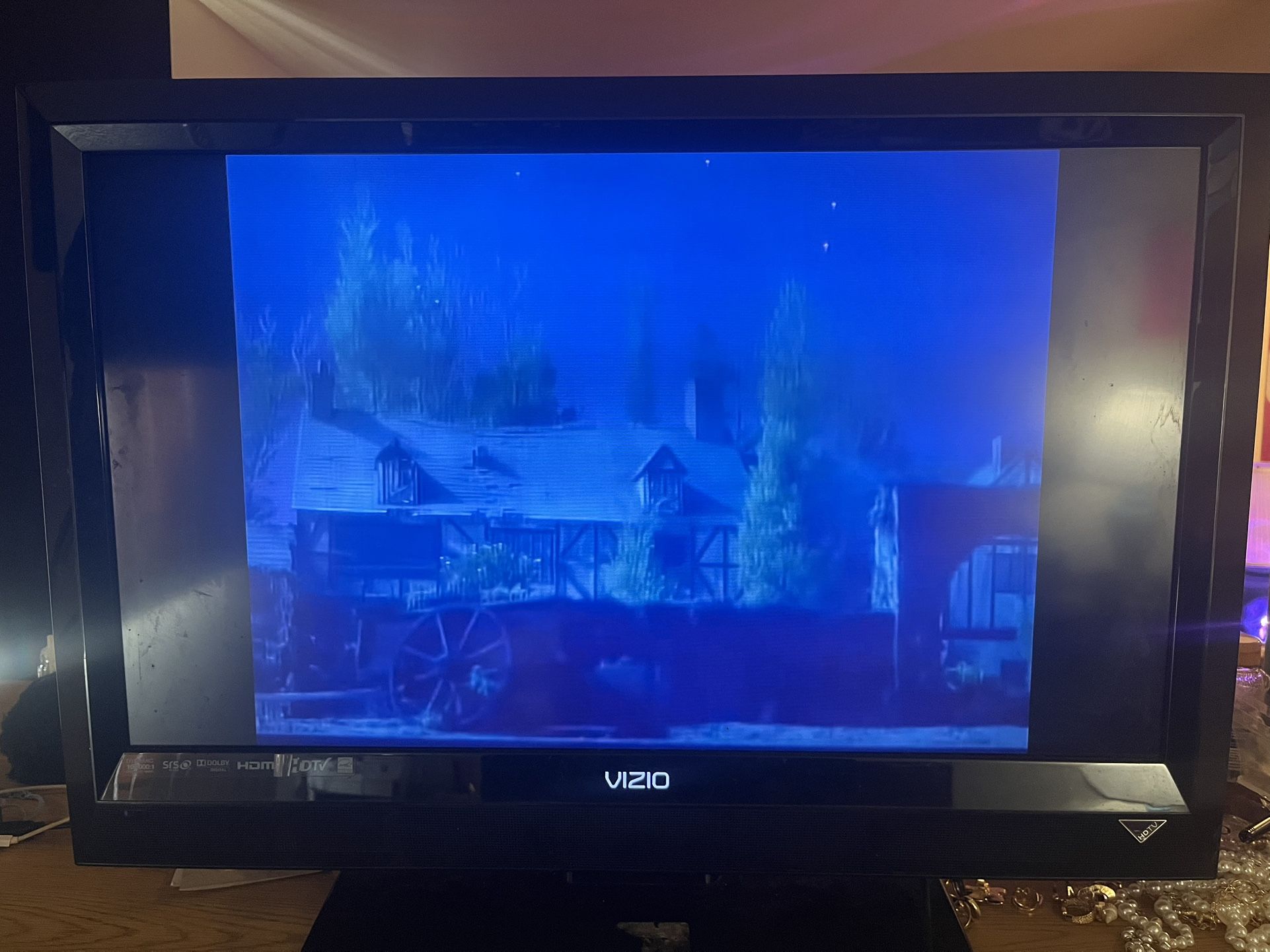 Vizio HD LCD TV with Integrated Stand