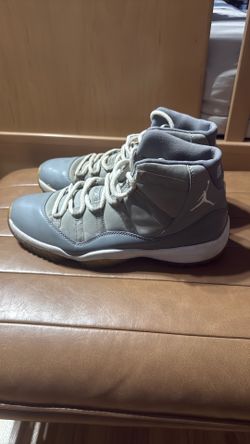 Cool Grey 11’s (Men’s Sz 11.5)