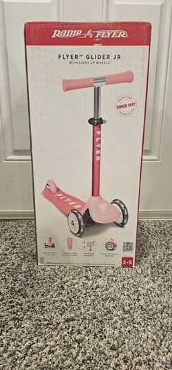 Radio Flyer Glider Jr. Scooter with Light Up Wheels, Pink, Ages 2-5 Years