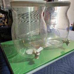 Dos Botellas Para El Agua Fresca 