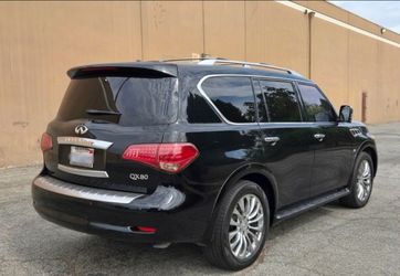 2016 Infiniti QX80 Luxury SUV - 5.6L V8