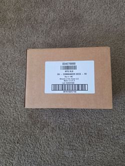 Magic The Gathering: Bloomburrow Commander Deck Display - Commander: Bloomburrow
