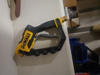 Dewalt power washer